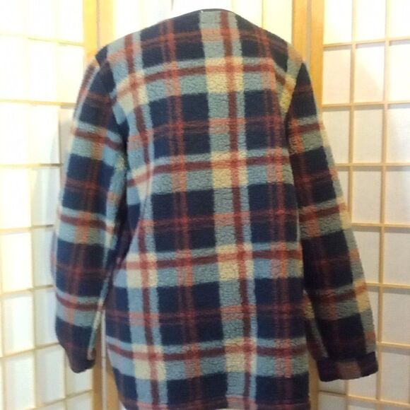 Sabrina Lauren NY Sm Fleece Top - Picture 12 of 12